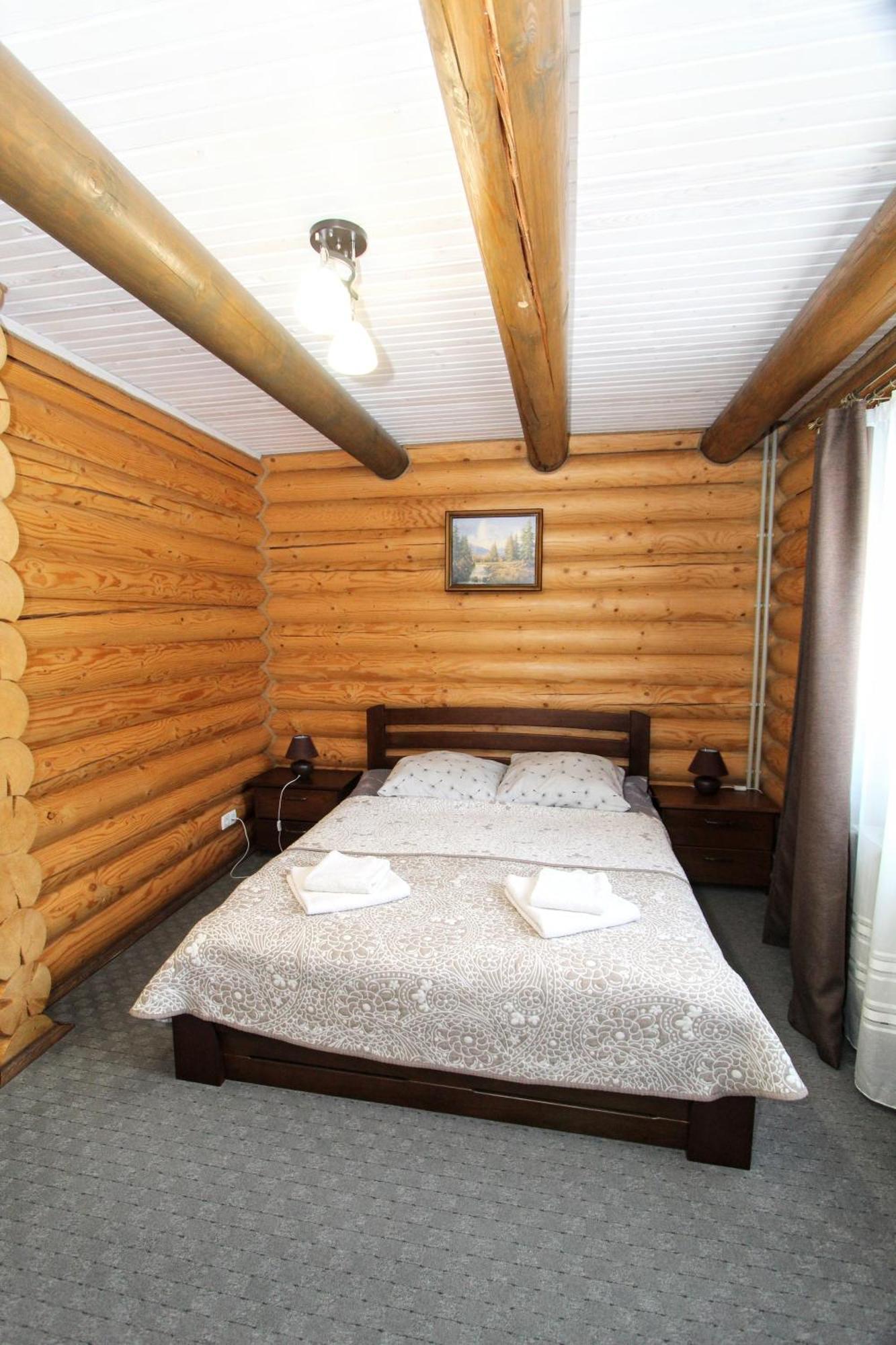 Lisova Kazka Lodge Worochta